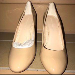 Brand new tan wedges